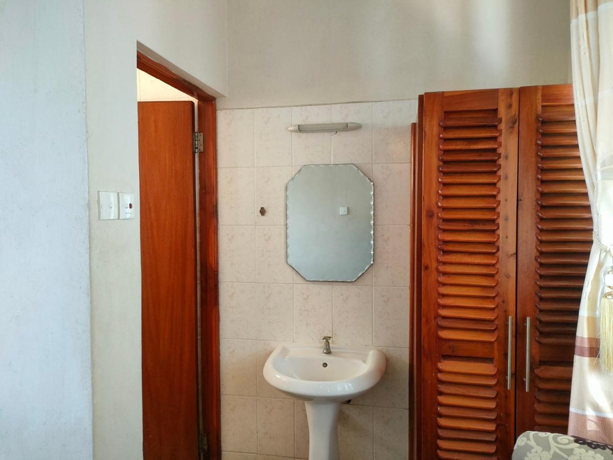 Prime Comfort Hotels & Apartments ムトワッパ エクステリア 写真